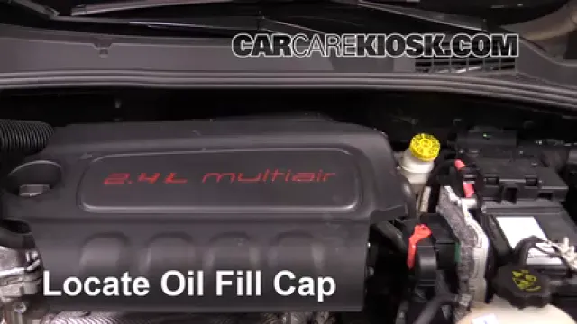 2016 Fiat 500X Easy 2.4L 4 Cyl. Huile Ajouter de l'huile